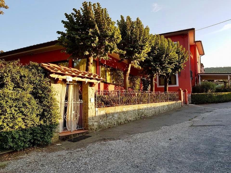 루카 Al Borgo B&B 외부 사진